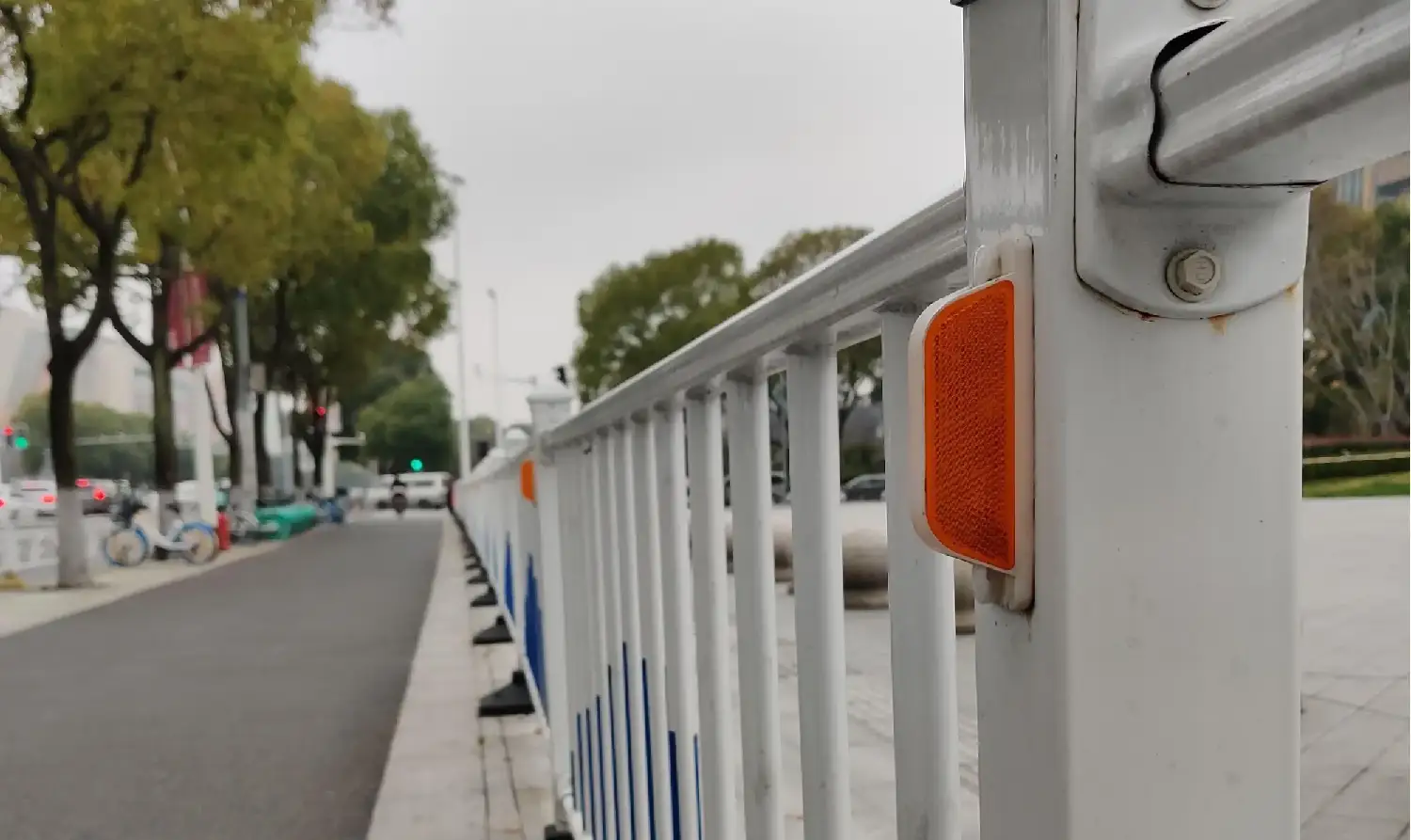 交通护栏轮廓标