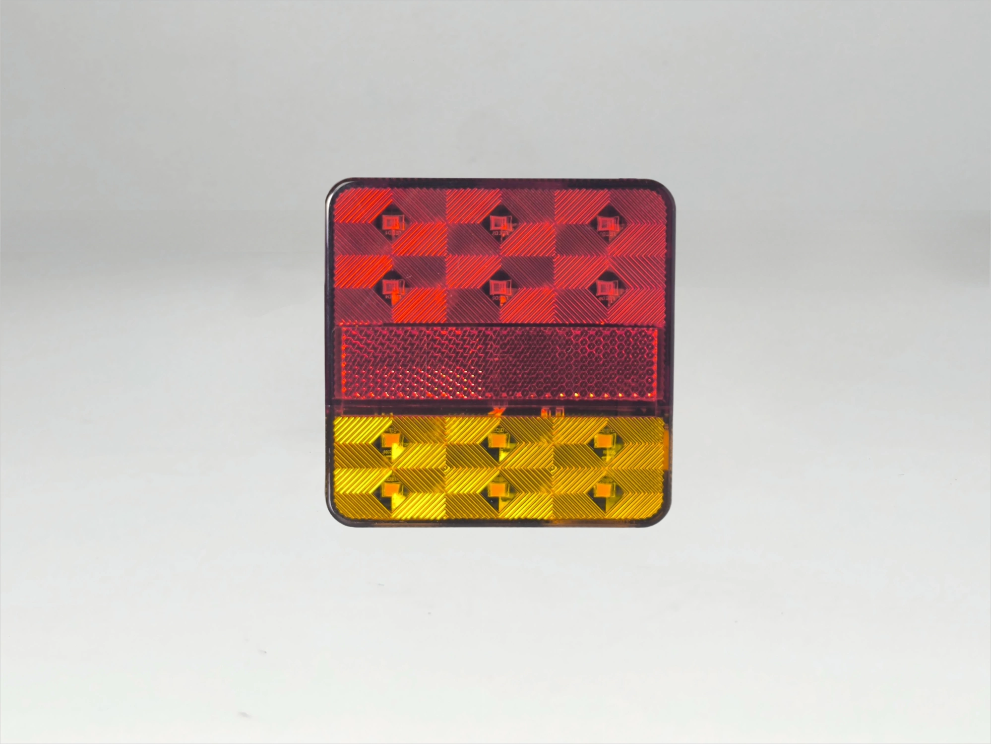 多功能尾灯LT-134