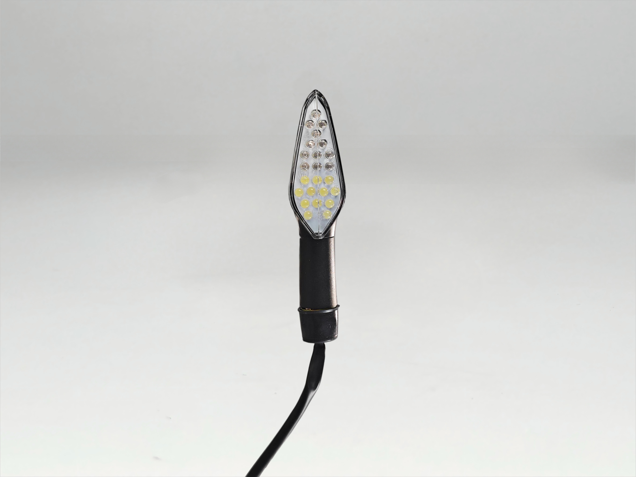 商用车尾灯LT-138