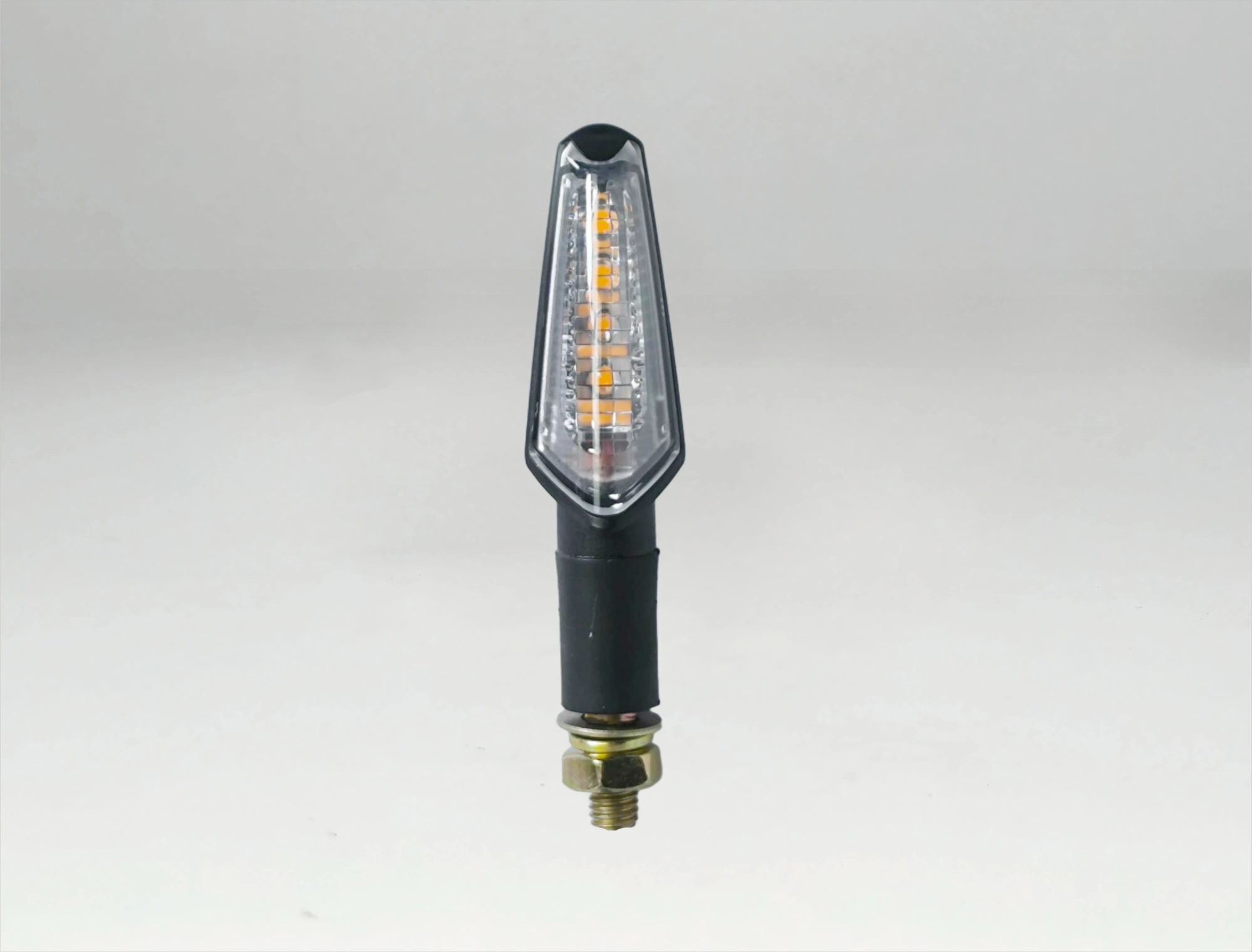 商用车尾灯LT-138